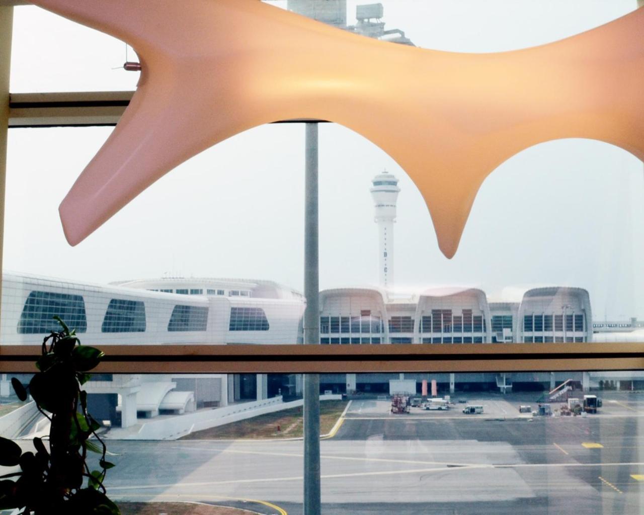 Sama-Sama Express Klia Terminal 2 - Airside Transit Hotel Sepang Exterior foto